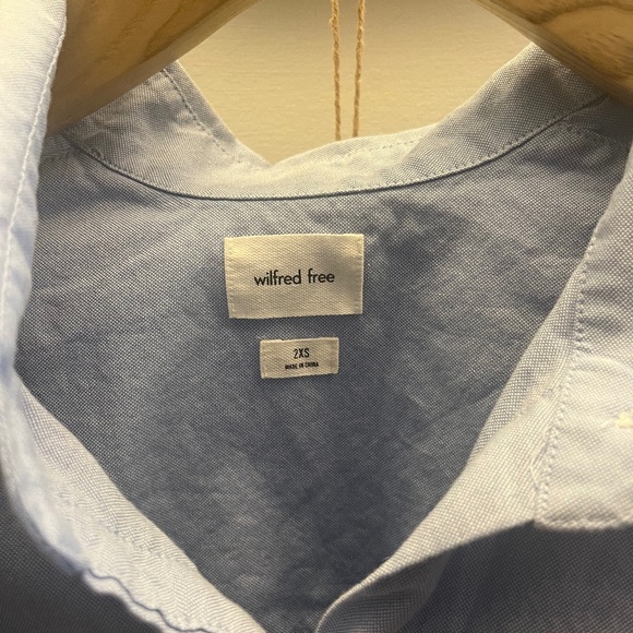 Aritzia Wilfred Free oversized boyfriend shirt - XXS - Picture 2 of 2